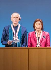 大賞受賞者によるスピーチの写真